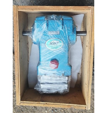 CAT Pump Model 2531 - High Pressure Triplex Plunger Pump